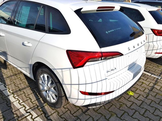Skoda / Scala / Weiß / Ambition /  / 