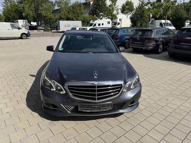 Mercedes-Benz E-Klasse Limousine BLUETEC HYBRID *MB-Scheckheft* ELEGANCE 