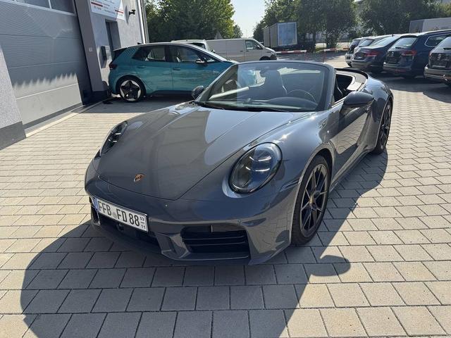 Porsche 992 Cabriolet *EXCLUSIVE MANUFAKTUR* FACELIFT 