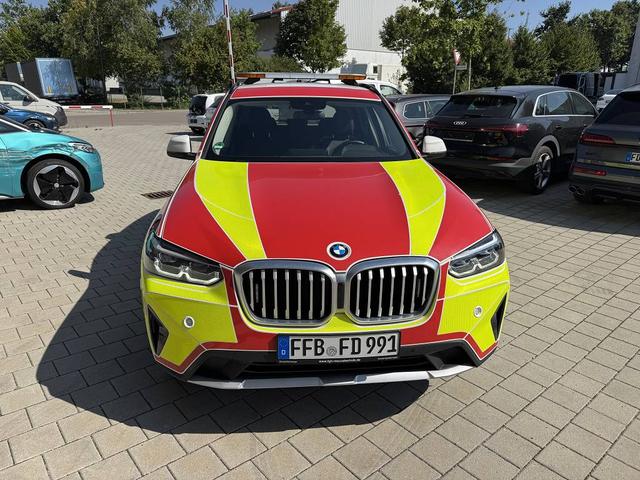 BMW X3 20d xDrive *TOP-Ausstattung* RESCUE 