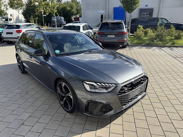 Audi A4 Avant - 2.0 TDI QUATTRO *EXCLUSIVE INDIVIDUAL* S-LINE
