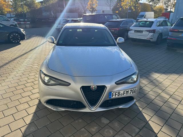 Alfa Romeo Giulia 2.2 DIESEL *TOP-Ausstattung* Scheckheft 