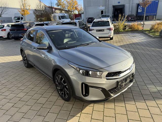 Kia XCeed - 1.5 T-GDI *TOP-Ausstattung* STEEL