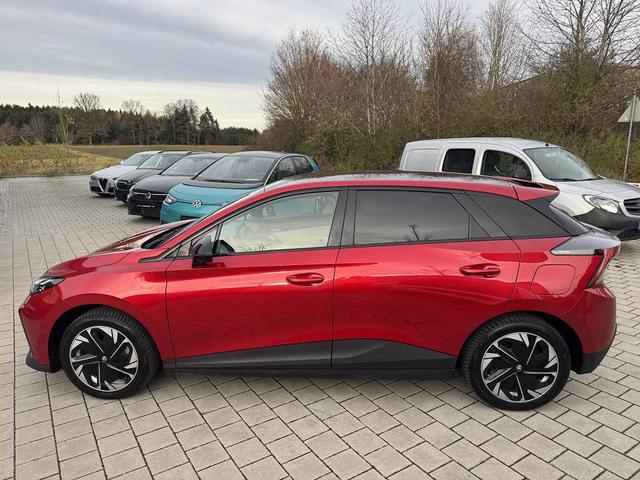 MG MG4 ELECTRIC LUXURY *TOP-Ausstattung* 64 kWh 