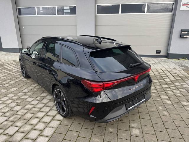 Cupra Leon Sportstourer e-HYBRID *NEUES MODELL* EXTRAS 
