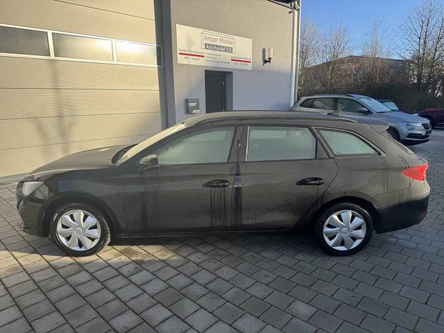 Seat Leon Sportstourer 2.0 TDI *Scheckheft* STYLE 