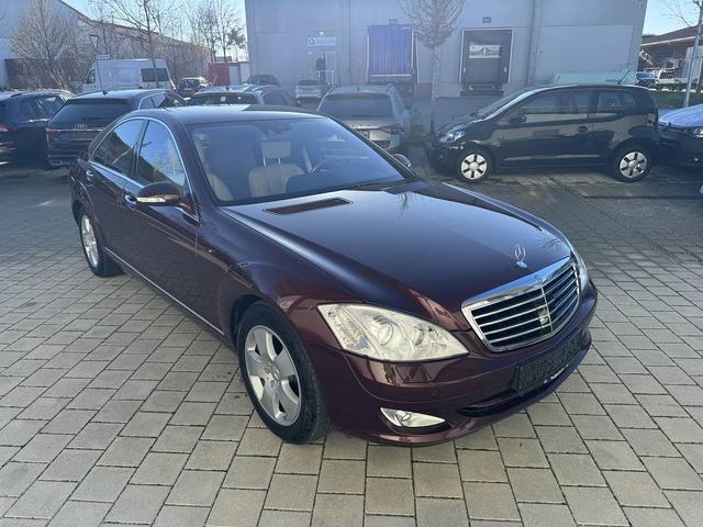Mercedes-Benz S-Klasse - S 500 4MATIC *Rentnerfahrzeug* viele Neuteile
