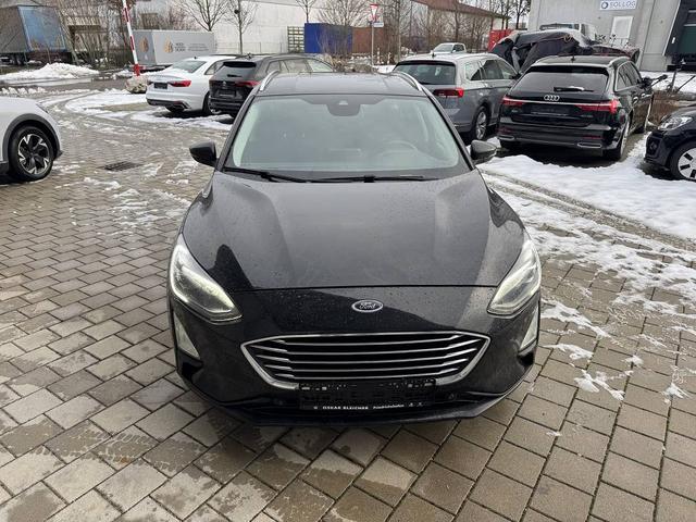 Ford Focus Turnier 2.0 TDCi *Scheckheft* TITANIUM 
