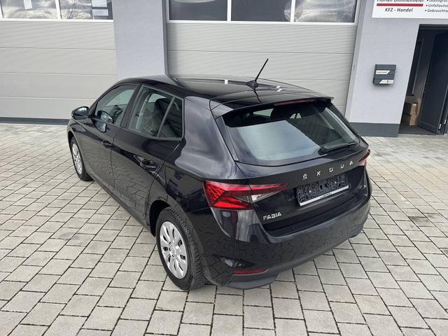 Skoda Fabia 1.0 MPI *TOP-Ausstattung* ACTIVE 