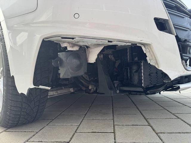 Audi A4 Avant 30 TDI *l&uuml;ckenlos Scheckheft* SPORT 