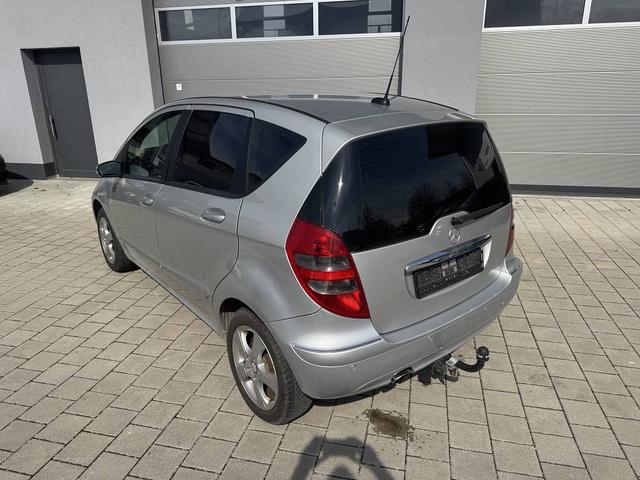 Mercedes-Benz A-Klasse A 150 Avantgarde *TOP-Ausstattung* Rentnerauto 