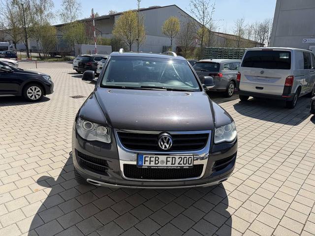 Volkswagen Touareg 3.0 TDI MTM *Scheckheft* VIELE NEUTEILE 