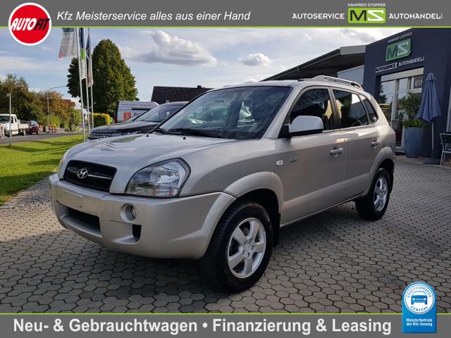 Hyundai TUCSON - 2.0 GLS (4WD) - 104 kW KAT -ALLRAD ! ANHÄNGERKUPPLUNG-KLIMAANLAGE-ZV FERNBEDIENUNG-ALARMANLAGE-SERVO-NEBELSCHEINWERFER-ALU- 1.HAND