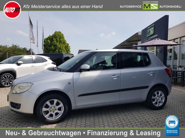 Gebrauchtfahrzeug Skoda Fabia - II 1.2 Ambiente LIMOUSINE 5-TÜRIG-KLIMA-ALU-ZV-NSW-ELEKTR.FENSTERHEBER-SOMMERREIFEN NEUWERTIG !