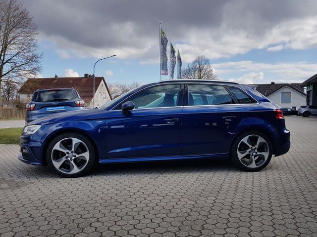 Audi / A3 Sportback / / / / 