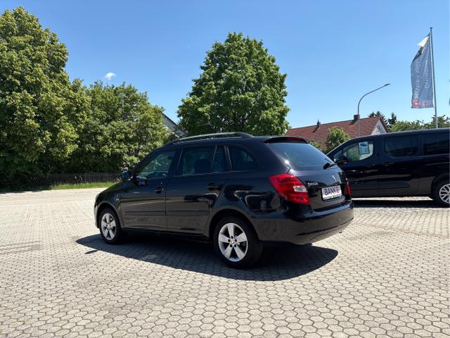 Skoda / Fabia Combi / Schwarz / / / Fabia 1.6 TDI Fresh+KLIMAAUTOMATIK+SITZHEIZUNG+ALU+SUN-SET+NSW+ABLAGE-PAKET