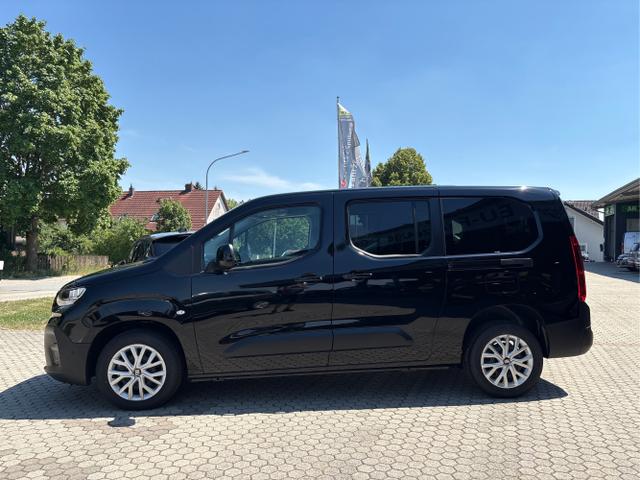 Fiat / Dobl&ograve; / Schwarz / / / 1.5 Blue HDi L2 Kombi 7-SITZER LANGER RADSTAND! AUTOMATIK-GETRIEBE ! 2x SCHIEBET&Uuml;REN + NAVIGATION + KOMFORT / TECH-PAKET + TOTE-WINKEL-ASSIST + KLIMAAUTMATIK + WINTERPAKET +LENKRADHEIZUNG+BEHEIZBARE FRONTSCHEIBE +PDC VORNE UND HINTEN + KAMERA