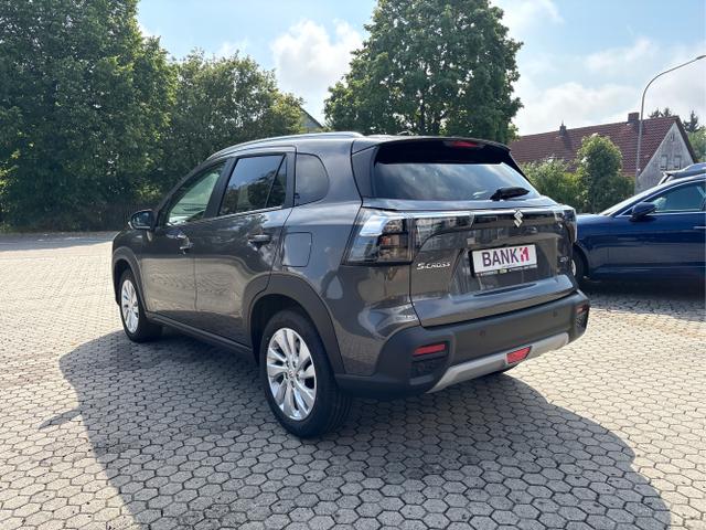 Suzuki / S-Cross / Grau / / / S-Cross 1.4 Boosterjet HYBRID Comfort+ 4x4 ALLGRIP AUTOMATIK ! + KLIMAUTOMATIK + NAVIGATION + KAMERA + PDC VORNE/HINTEN + TOTE-WINKEL +TEMPOMAT ACC + SITZHEIZUNG + ALU 17