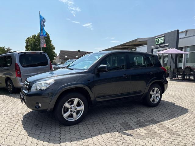 Toyota RAV4 - 2.2 D-CAT Sol 5-T&Uuml;RIG ALLRAD + AHK KLIMAAUTOMATIK TEMPOMAT T&Uuml;V 03/2028
