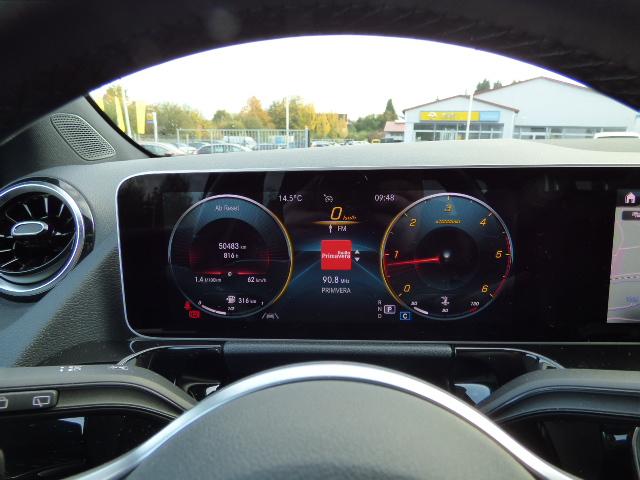 Mercedes-Benz B-Klasse B 200 d Automatik LED High Performance Anhängerkupplung schwenkbar MBUX Sitzheizung 