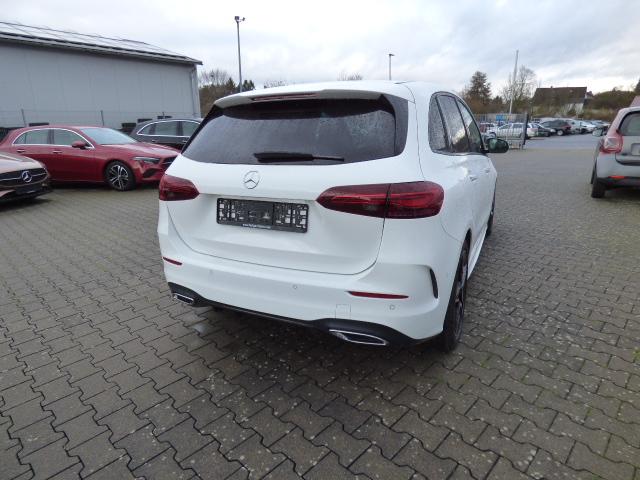 Mercedes-Benz B-Klasse B 220 4 M AMG Line Advanced Plus Totwinkel Nightpaket Verkehrszeichen Assist Multibeam Ambiente Kamera KEYLESS GO EASY PACK Heckklappe Modeljahr 2024 