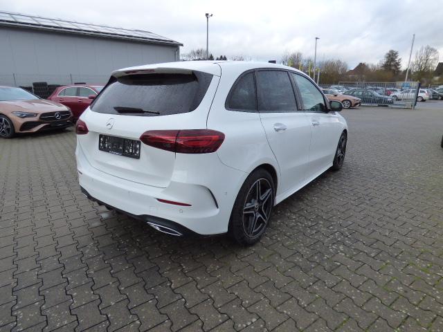 Mercedes-Benz B-Klasse B 220 4 M AMG Line Advanced Plus Totwinkel Nightpaket Verkehrszeichen Assist Multibeam Ambiente Kamera KEYLESS GO EASY PACK Heckklappe Modeljahr 2024 