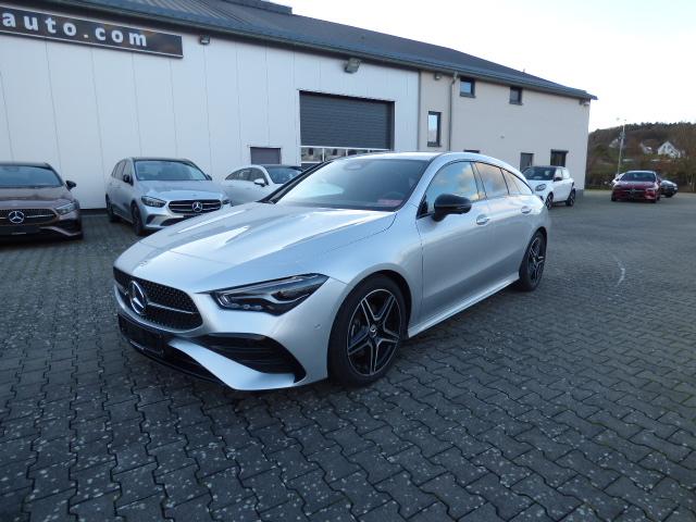 Mercedes-Benz CLA Shooting Brake 180 SB AMG Line Premium Anhängerkupplung Night Paket 360 Grad Kamera Verkehrszeichen Assist Winter Ambiente LED Keyless Go Totwinkel 