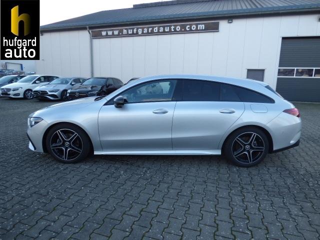 Mercedes-Benz CLA Shooting Brake - 180 SB AMG Line Premium Anhängerkupplung Night Paket 360 Grad Kamera Verkehrszeichen Assist Winter Ambiente LED Keyless Go Totwinkel