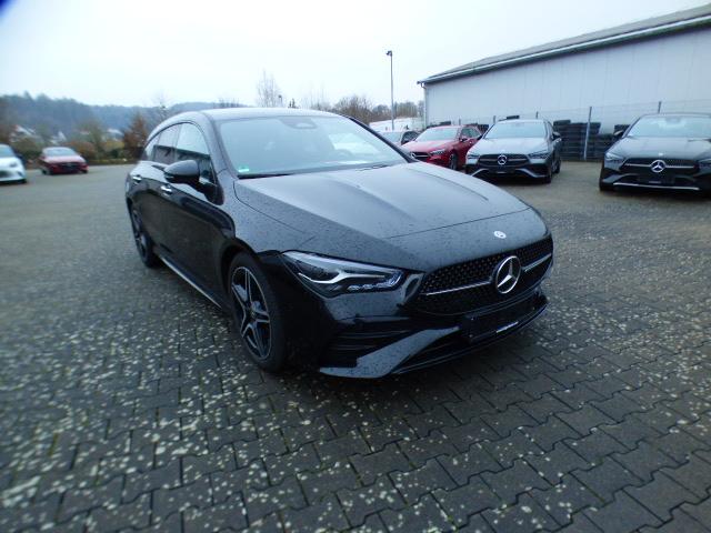 Mercedes-Benz CLA Shooting Brake 200 SB AMG Line Advanced Plus Night Paket Totwinkel Assistent Verkehrszeichen Assist 