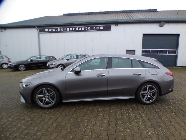 Mercedes-Benz CLA Shooting Brake 200 SB AMG Line Premium Memory AHK Adaptives Fahrwerk Verkehrszeichen Assist Winterpaket Totwinkel Kamera 