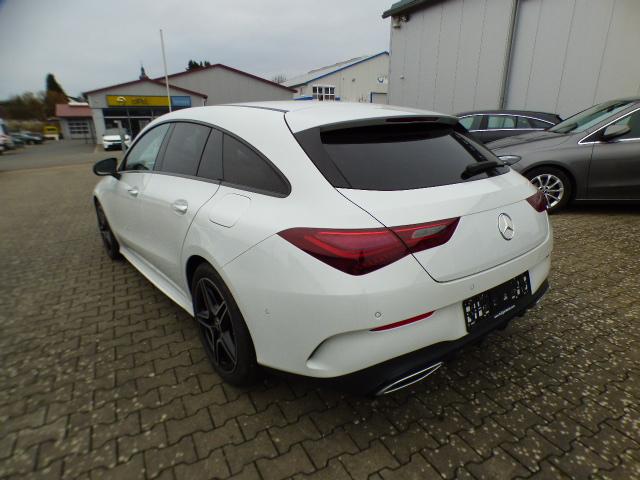 Mercedes-Benz CLA Shooting Brake 200 SB AMG Line Advanced Plus Anhängerkupplung Totwinkel Assist Night Paket Verkehrszeichen 