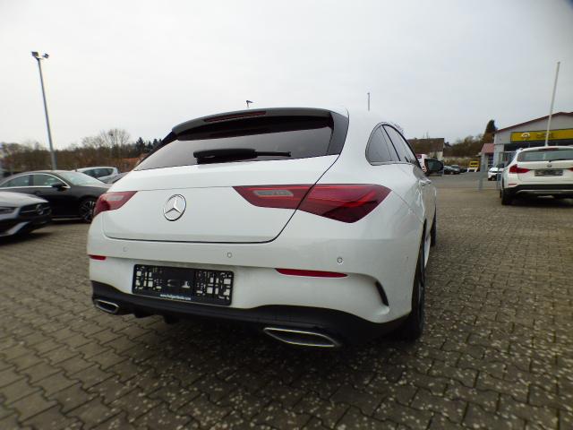 Mercedes-Benz CLA Shooting Brake 200 SB AMG Line Advanced Plus Anhängerkupplung Totwinkel Assist Night Paket Verkehrszeichen 