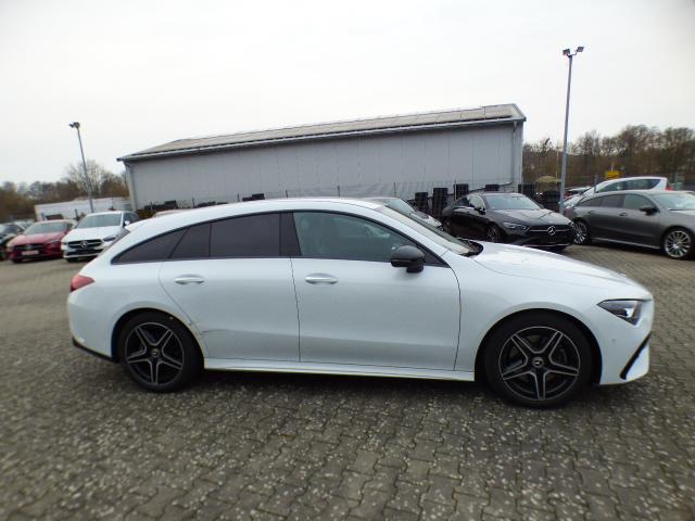 Mercedes-Benz CLA Shooting Brake 200 SB AMG Line Advanced Plus Anhängerkupplung Totwinkel Assist Night Paket Verkehrszeichen 