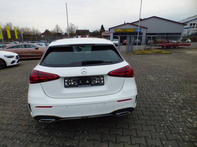 Mercedes-Benz A-Klasse A 200 AMG Line Advanced Plus Standheizung Anhängerkupplung Totwinkel Winter Paket Ambientebleuchtung 