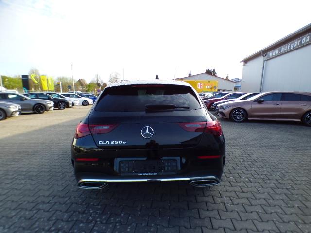 Mercedes-Benz CLA Shooting Brake 250 e AMG Line Advanced Plus Totwinkel Wechselstrom Distronic Memory Verkehrszeichen Assist Winter Paket Modeljahr 2025 