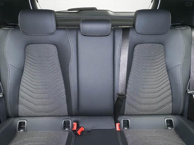 Mercedes-Benz A-Klasse A 180 Progressive Line Advanced Panoramaschiebedach Multibeam LED Verkehrszeichen Assist Winter Paket Kamera 