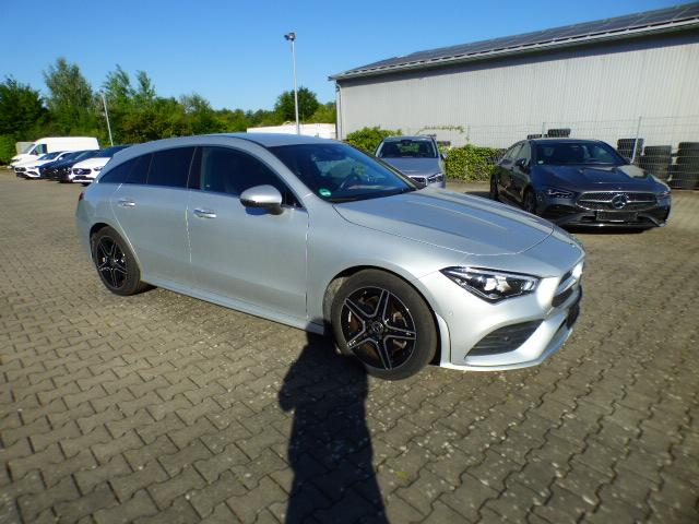 Mercedes-Benz CLA Shooting Brake 220 d SB Edition AMG Line Fahrassistenz Standheizung Kamera Keyless Go Ambientebeleuchtung Soundsystem LED High Performance 