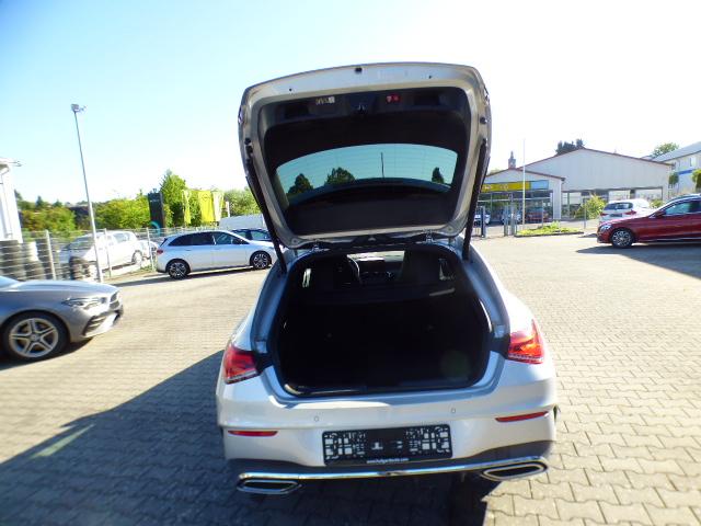 Mercedes-Benz CLA Shooting Brake 220 d SB Edition AMG Line Fahrassistenz Standheizung Kamera Keyless Go Ambientebeleuchtung Soundsystem LED High Performance 