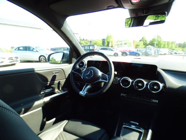 Mercedes-Benz B-Klasse B 180 Progressive Line Advanced Automatik Verkehrszeichen Assist Kamera EASY Pack LED High Performance MBUX 