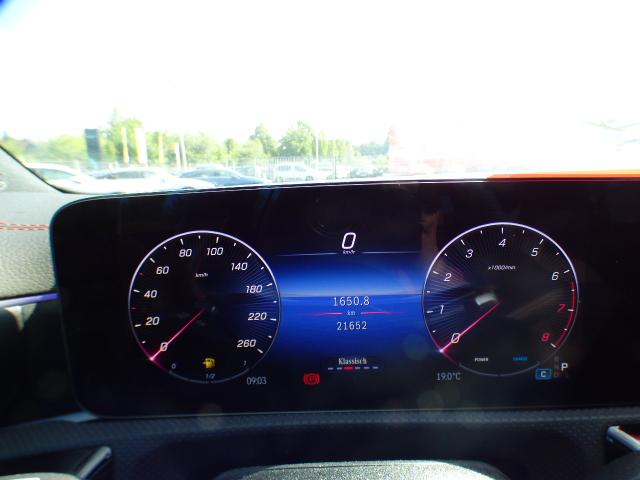 Mercedes-Benz CLA Shooting Brake 200 SB Edition AMG Fahrassistenz-Paket Multibeam LED Winterpaket Kamera Ambientebeleuchtung 