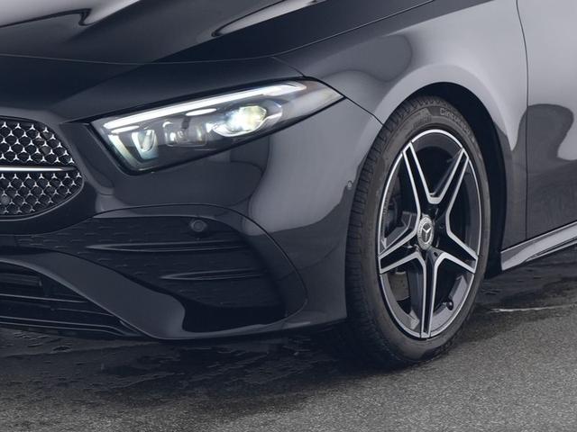 Mercedes-Benz A-Klasse A 220 d AMG Line Advanced Plus Fahrassistenz Burmester Soundpaket Anhängerkupplung Night Paket Memory Multibeam LED Verkehrszeichen Assist Ambiente Modelljahr 2025 