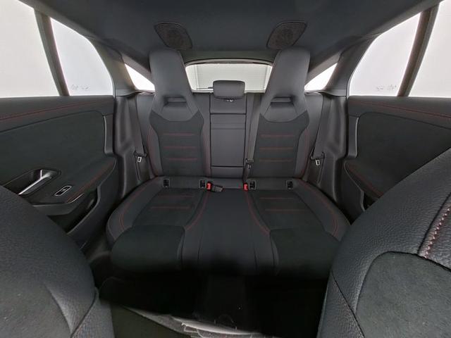 Mercedes-Benz CLA Shooting Brake 200 SB AMG Line Premium Anhängerkupplung 19 Zoll Burmester Sound Night Paket Winter LED High Performance Ambiente Kamera 