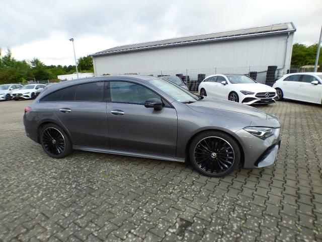 Mercedes-Benz CLA Shooting Brake 200 SB AMG Line Premium Anhängerkupplung 19 Zoll Burmester Sound Night Paket Winter LED High Performance Ambiente Kamera 