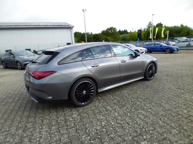 Mercedes-Benz CLA Shooting Brake 200 SB AMG Line Premium Anhängerkupplung 19 Zoll Burmester Sound Night Paket Winter LED High Performance Ambiente Kamera 