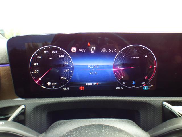 Mercedes-Benz A-Klasse A 220 d AMG Line Advanced Plus Fahrassistenz Burmester Soundpaket Anhängerkupplung Night Paket Memory Multibeam LED Verkehrszeichen Assist Ambiente Modelljahr 2025 