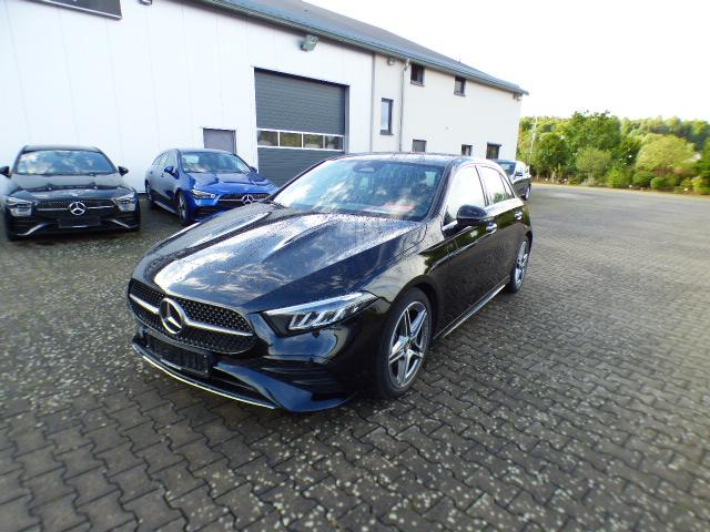 Mercedes-Benz A-Klasse A 200 AMG Line Premium Standheizung AHK Burmester Sound Winterpaket Kamera Totwinkelassistent Ambientebeleuchtung LED High Performance Modeljahr 2025 