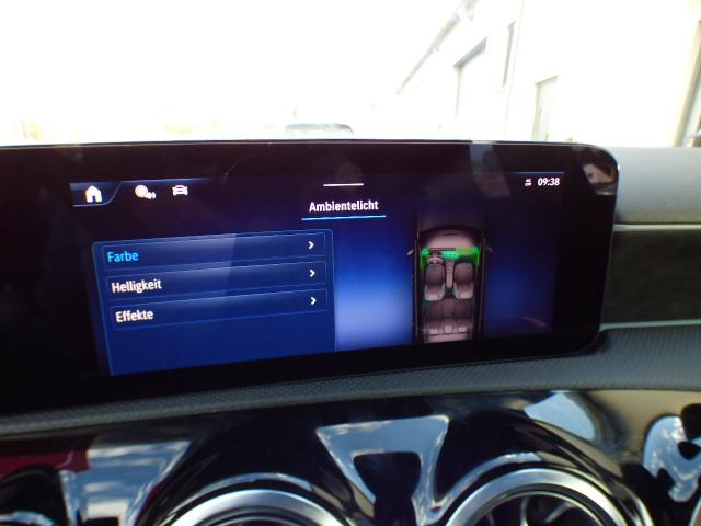 Mercedes-Benz A-Klasse A 200 AMG Line Premium Standheizung AHK Burmester Sound Winterpaket Kamera Totwinkelassistent Ambientebeleuchtung LED High Performance Modeljahr 2025 