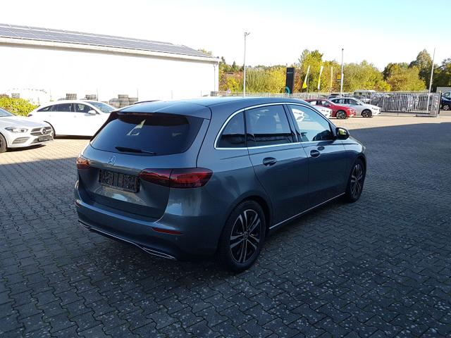 Mercedes-Benz / B-Klasse / / / / 