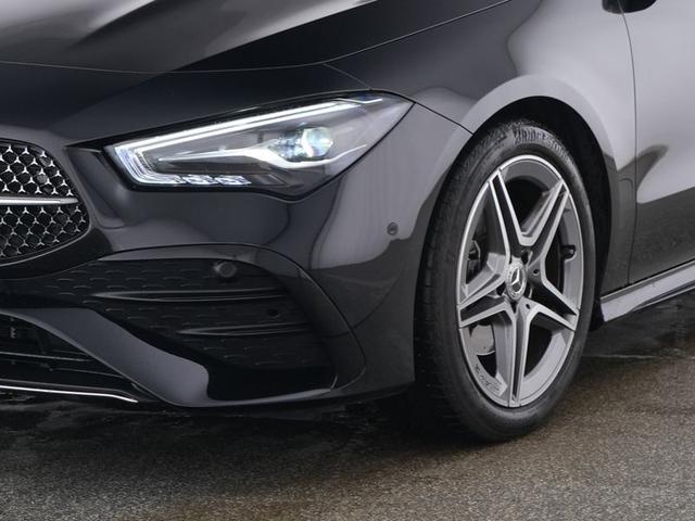 Mercedes-Benz CLA Shooting Brake 200 SB AMG Line Premium Verkehrszeichen Assist Smart Phone Integration Winter Paket Ambientebeleuchtung Keyless GO Totwinkel Assistent Panorama Schiebedach Kamera HANDS FREE ACCES Multibeam LED Modeljahr 2025 