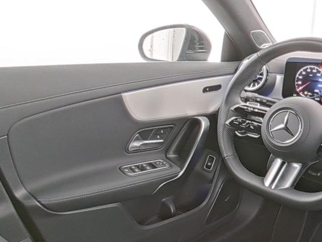 Mercedes-Benz CLA Shooting Brake 200 SB AMG Line Premium Verkehrszeichen Assist Smart Phone Integration Winter Paket Ambientebeleuchtung Keyless GO Totwinkel Assistent Panorama Schiebedach Kamera HANDS FREE ACCES Multibeam LED Modeljahr 2025 